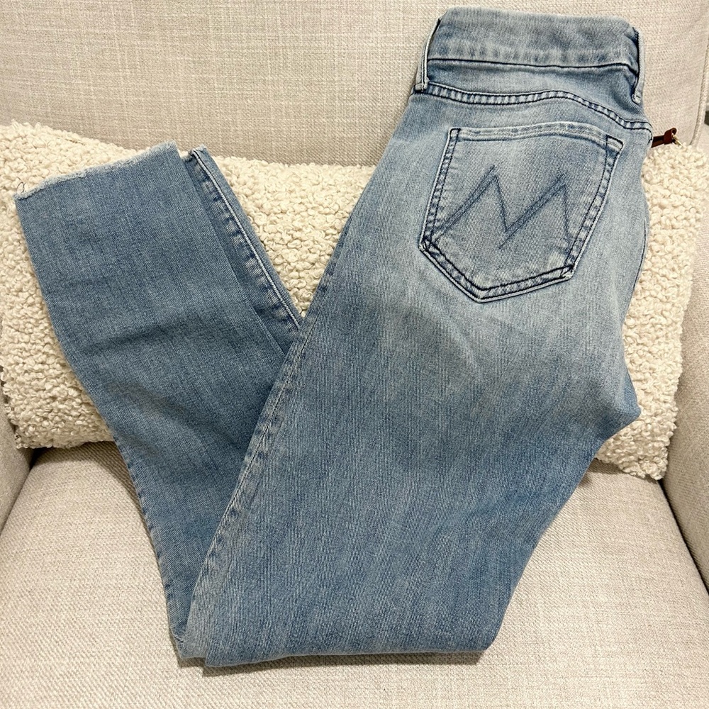 Mother Looker Ankle Fray Jeans